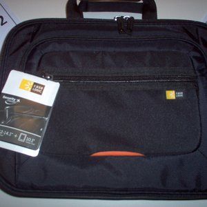 Case Logic Laptop/Tablet Case (NWT)